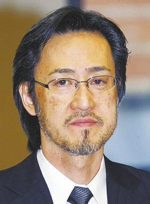 原标题:日教授造出超级流感病毒 日本病毒学教授河冈义裕 日本一名