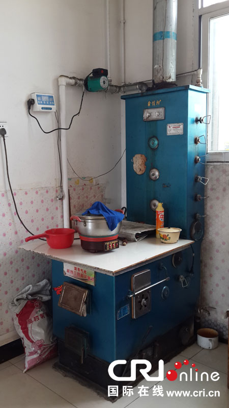 这是孛瑜家的地暖锅炉