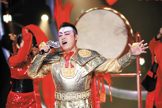 姚思安深情演唱《霸王别姬》