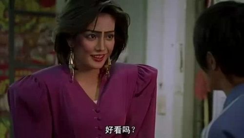 陈妍希浓妆造型似少林足球阿梅图