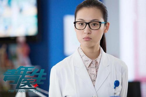 周放青年医生惹人疼网友隔屏擦眼泪
