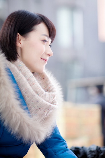 《暖男》开播 向日葵女友姚芊羽温暖人心