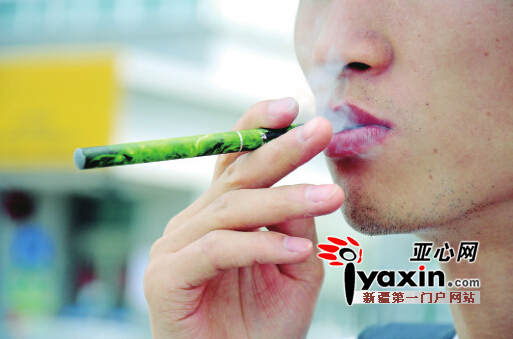 乌鲁木齐中小学生圈流窜电子烟 工商局称属违法销售