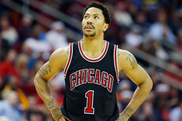 罗斯季前赛一场不打揭幕战也悬了眼睛仍非常肿