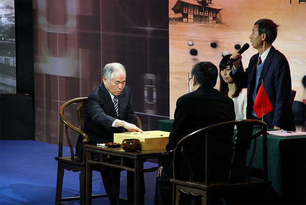 中日围棋擂台赛30周年纪念赛中国负日本 聂卫平获特别贡献奖