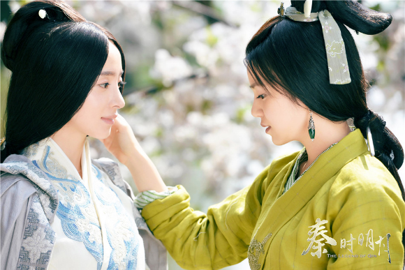 陈妍希和胡冰卿