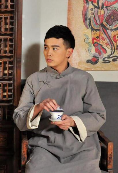 总制片人郑红星都表示:《情趣体验师》中的池欧与《阴阳诡捕》骨玄一