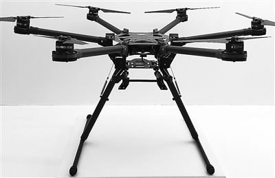 大疆无人机筋斗云系列产品. 邱海峰摄