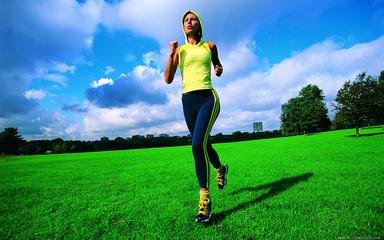 [小编说健康]春季晨练讲究多 如何才能更健康?