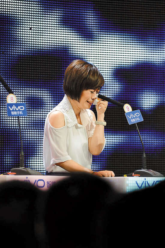 孟非节目现场发飙轰女嘉宾太现实 遭六六抨击