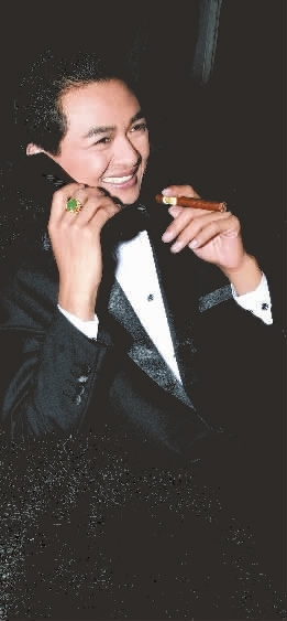 平江打工仔文祥苦苦追梦10年,成功参演《让子弹飞》等多部影视剧