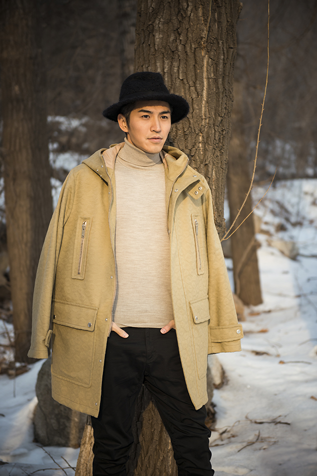 孟召重冬日写真 时尚前卫优雅不失顽皮