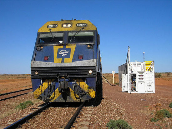 库伯佩迪南澳沙漠中的繁华地下小镇