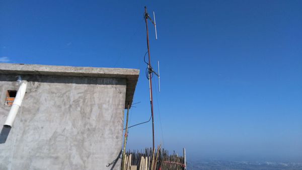 中波广播发射天线技术与安全维护