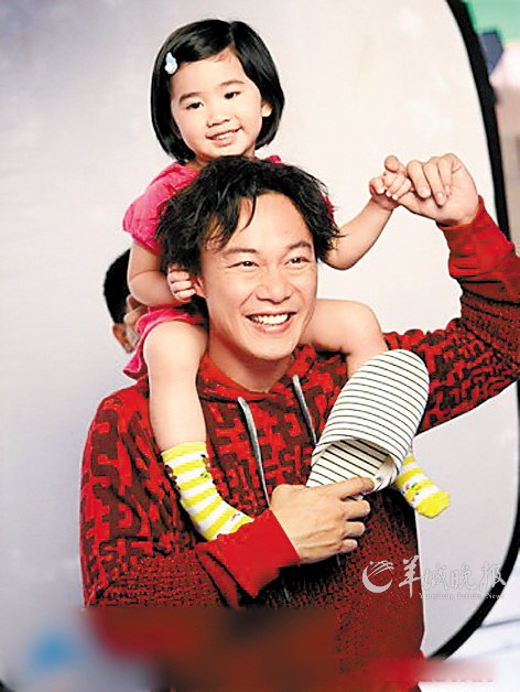 校园 陈奕迅的《baby song》里洋溢着浓浓父爱 "你的眼睛,像颗水晶