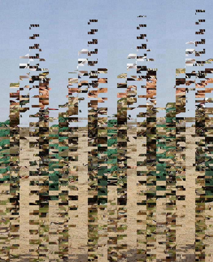 武警宁夏总队新兵团腾格里沙漠练兵