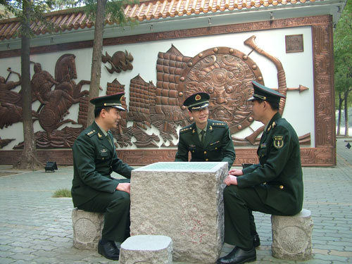 二炮硕士研究生沈星勇救落水少年壮烈牺牲