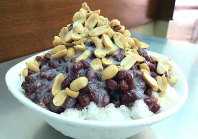 新竹光华红豆花生牛奶冰 1天卖300碗