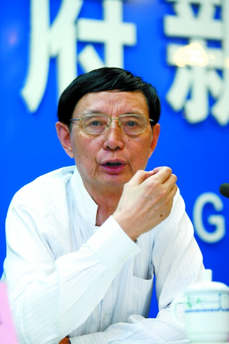 尹明善 记者 徐元宾 摄