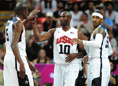 本报讯(记者潘天舒)备受瞩目的美国梦十篮球队昨天亮相,面对欧锦赛