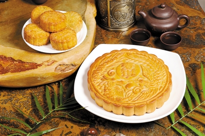 麦琪"花开富贵"大月饼.