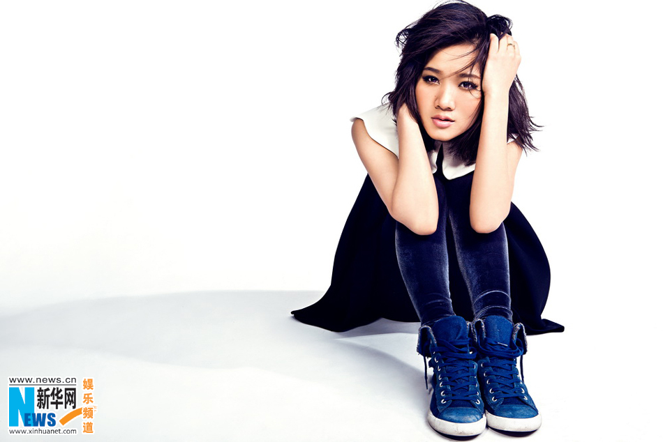 常方源戛纳电影节写真浮城谜事主演大秀冷艳