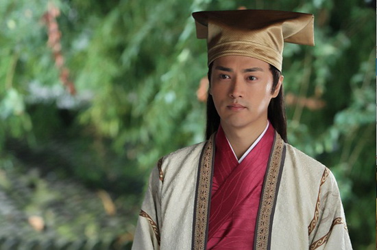 钟馗传说热播刘晓虎一人分饰三角引关注